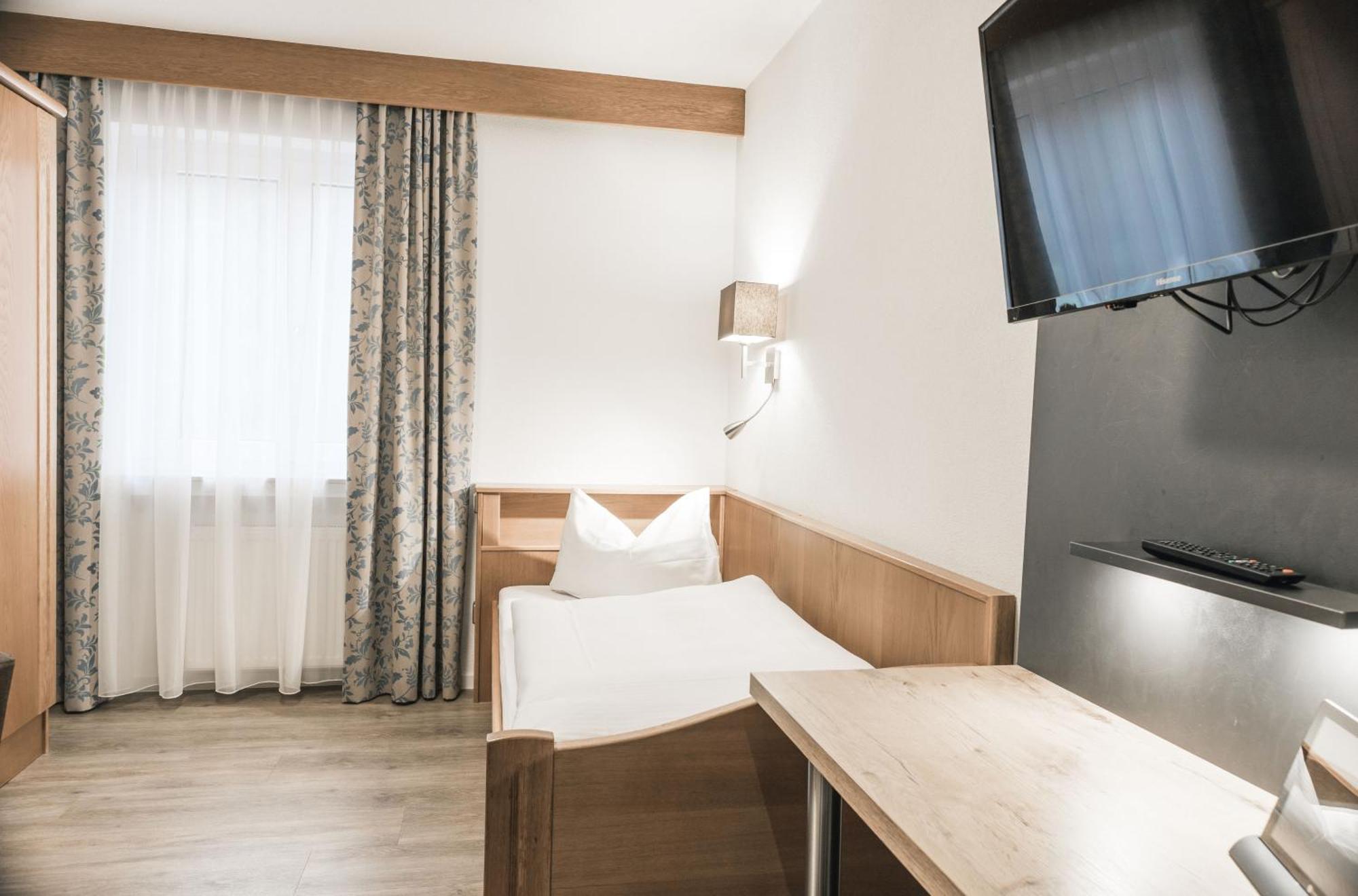 Landhotel Waldeck Fremdingen Esterno foto